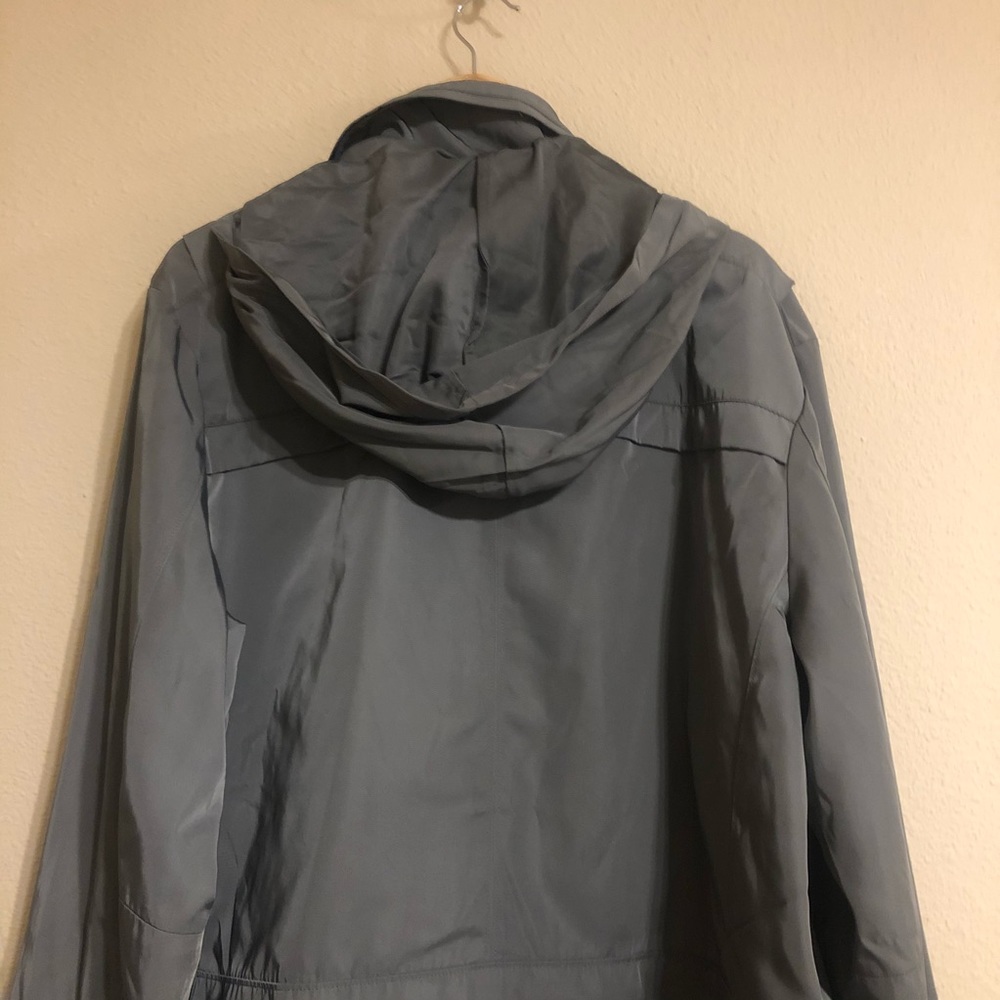 Calvin Klein Reflective‎ medium weight Jacket - Picture 8 of 15